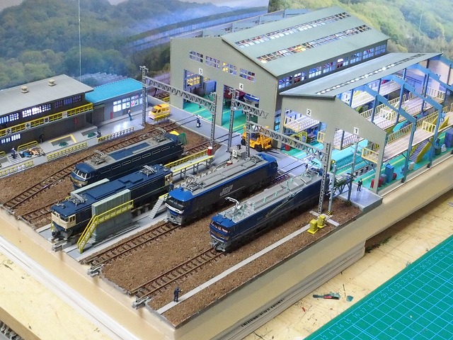 日本製 鉄道模型 Nゲージ ジオラマ 機関庫 - 鉄道模型